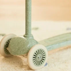 3 wheel scooter - Green