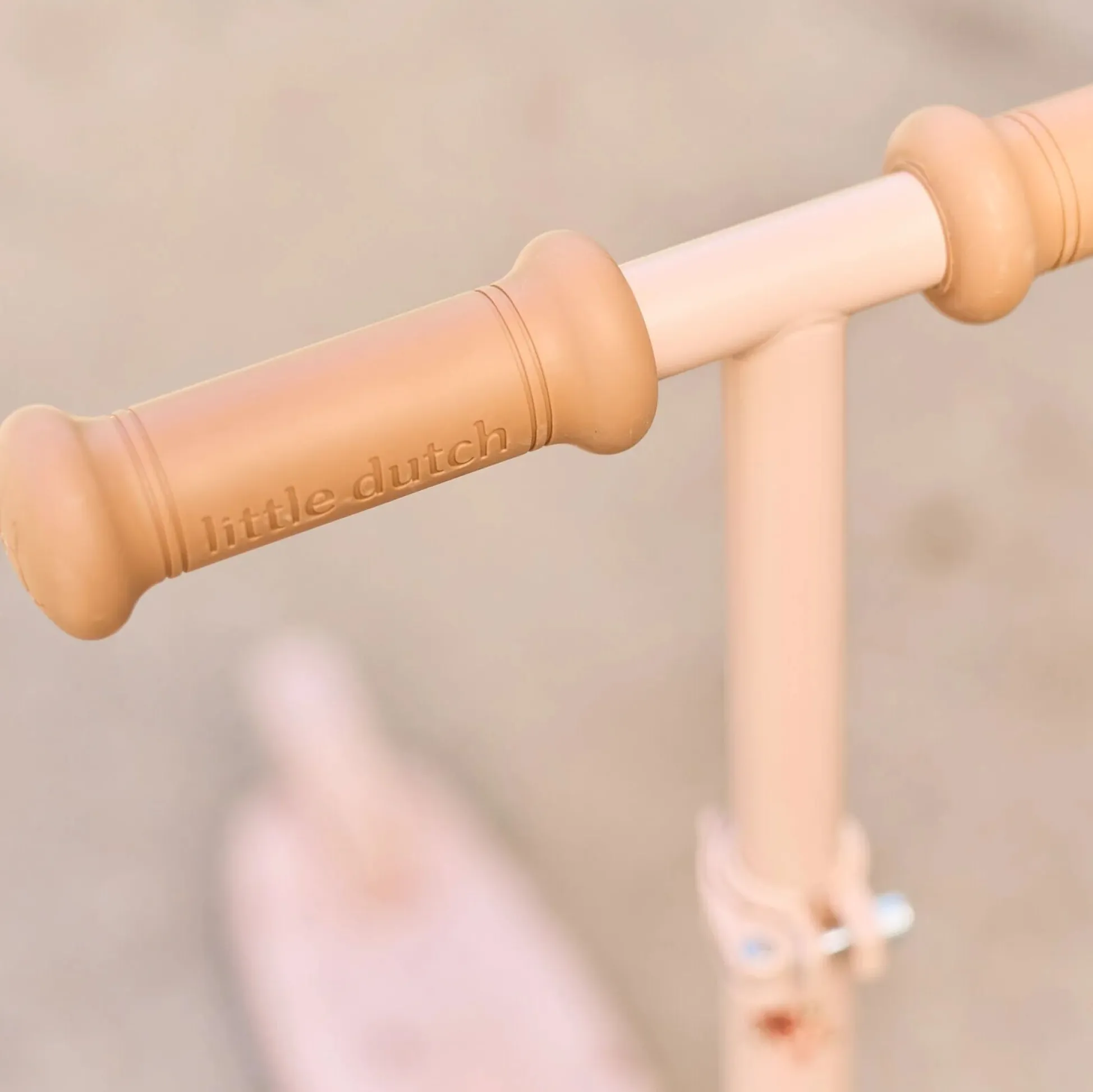 3 wheel scooter - Pink