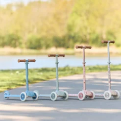 3 wheel scooter - Pink