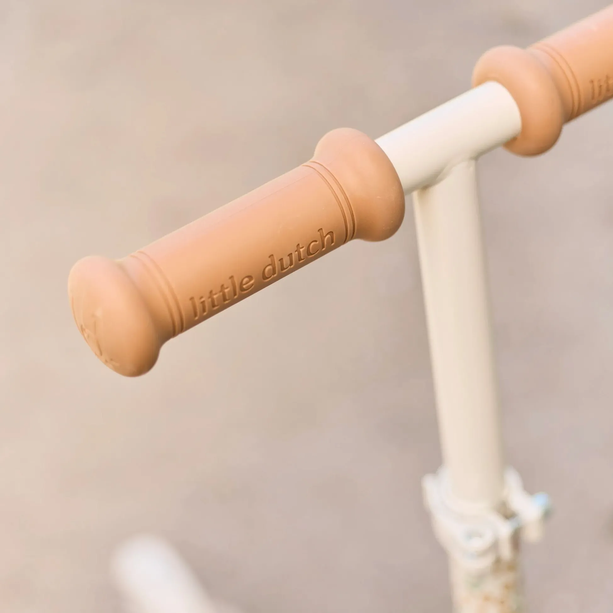 3 wheel scooter - White