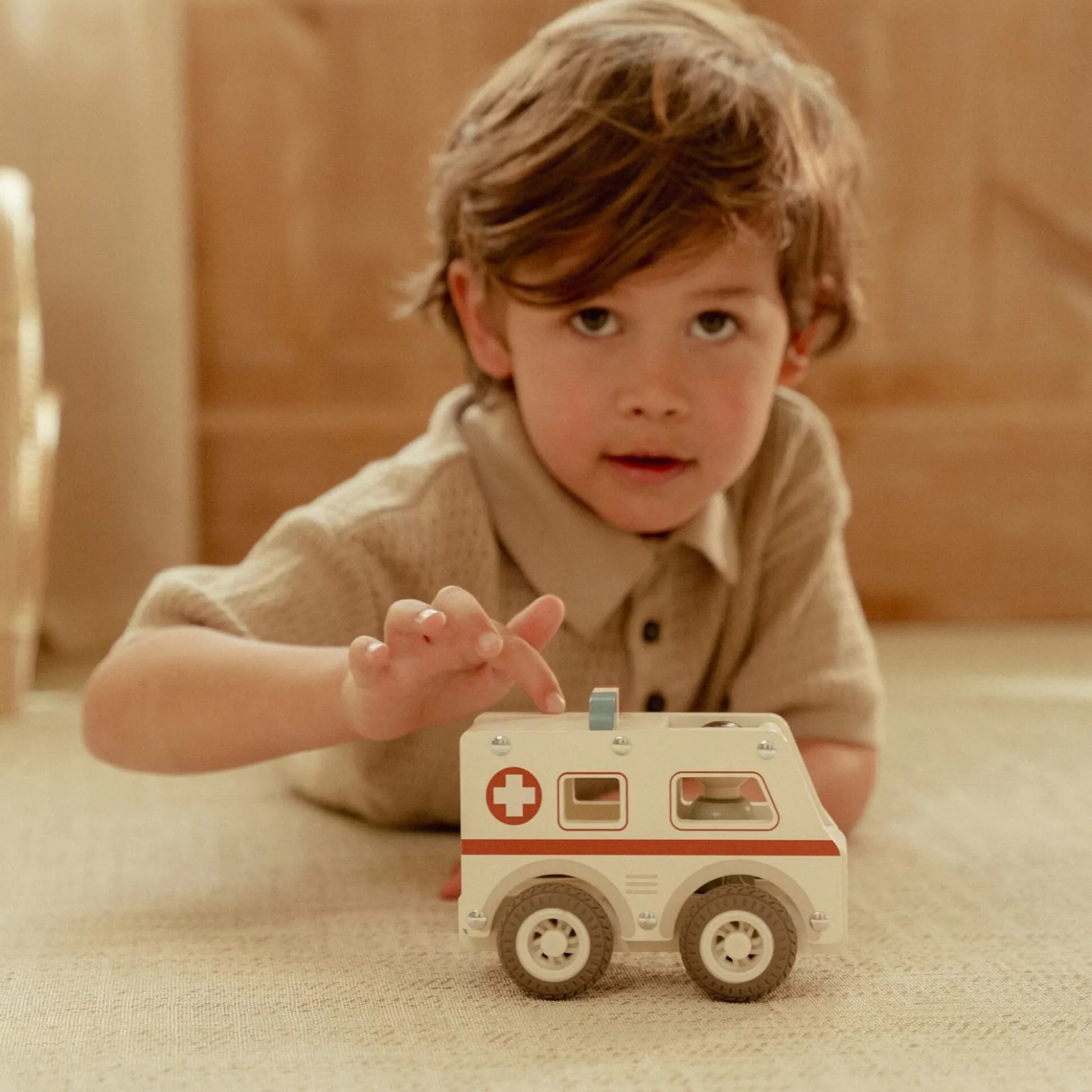 Wooden ambulance - White - Essentials