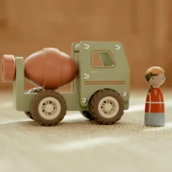 Wooden cement truck – Green – Essentials