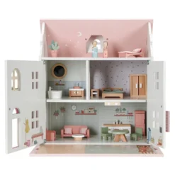 Wooden Dollhouse