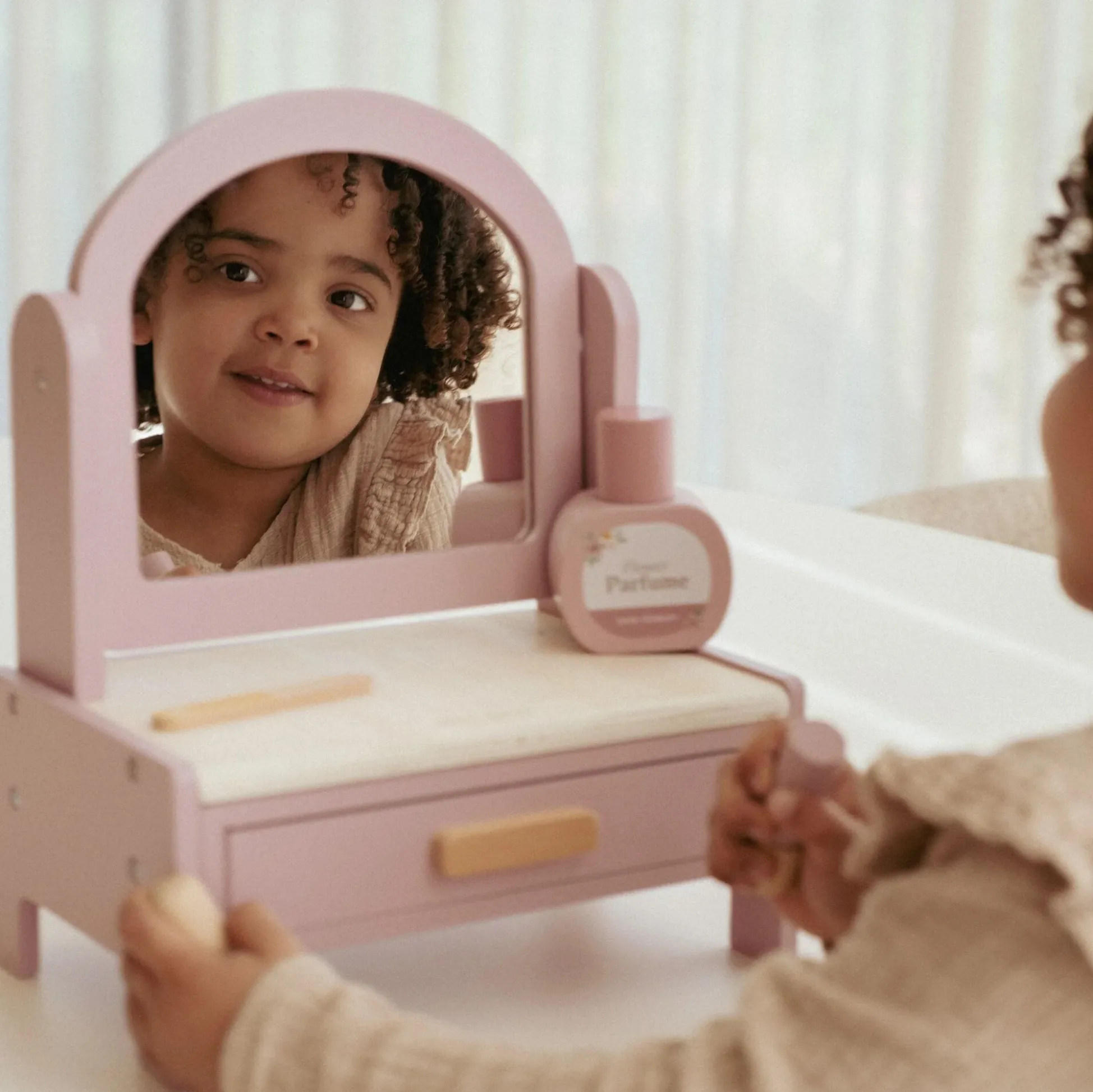 Wooden dressing table - Pink - Essentials