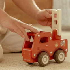 Wooden fire truck – Red – Essentials