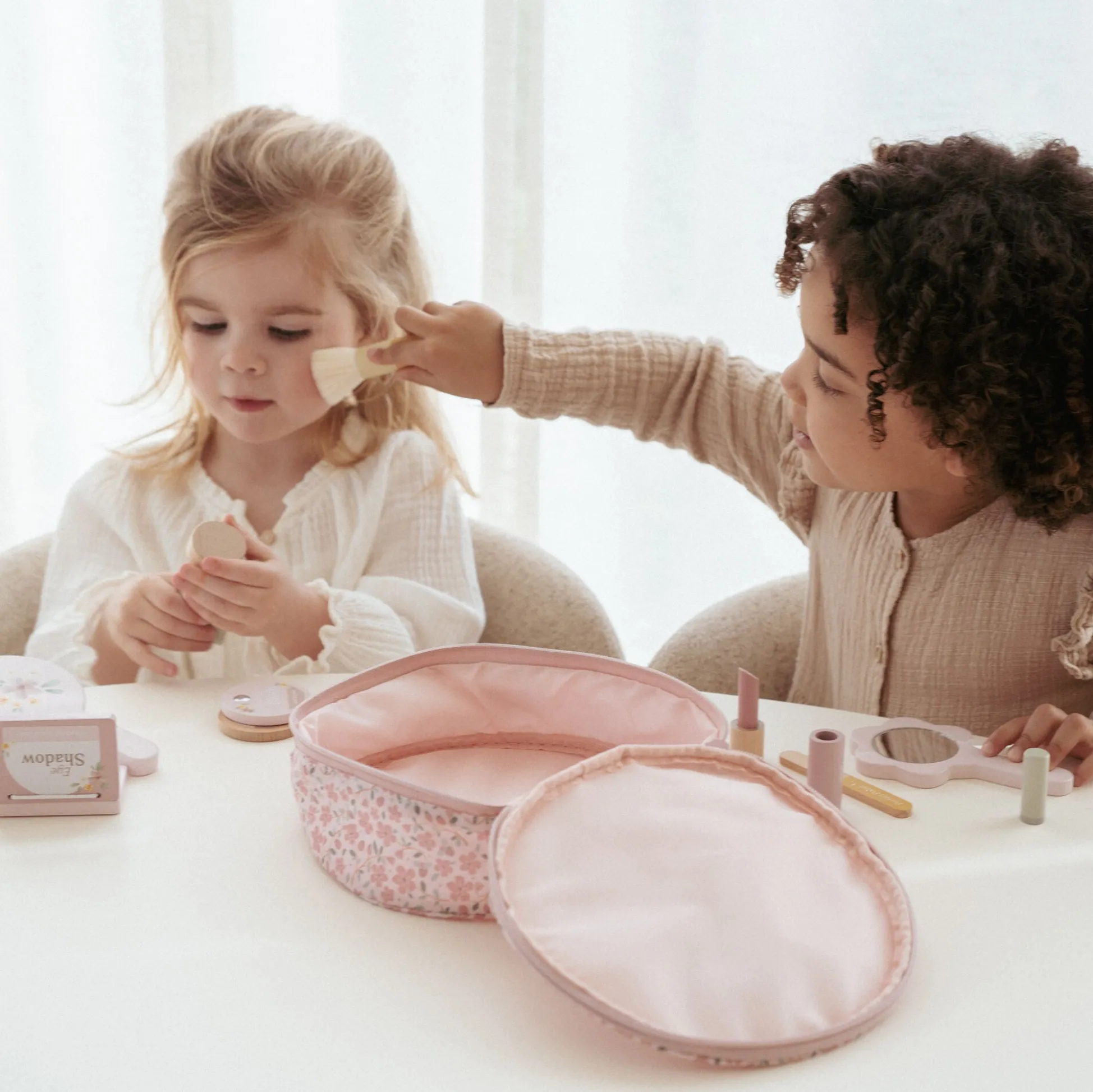 Wooden make-up set - Multicolored - Essentials