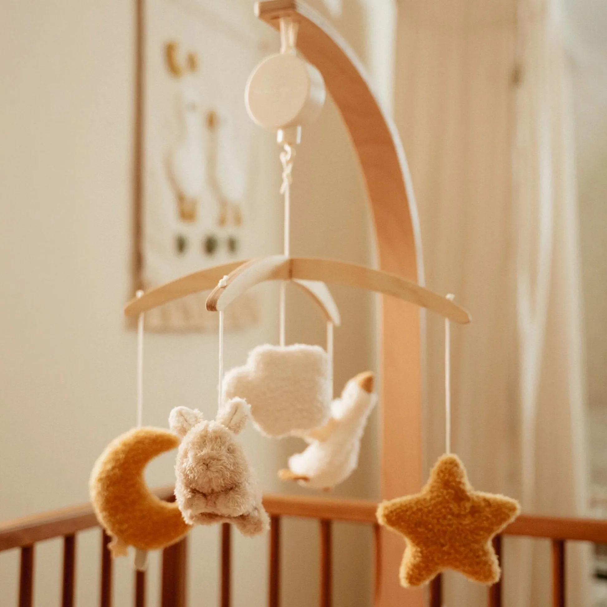 Wooden music mobile - Beige - Newborn Naturals