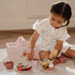 Wooden Picnic Set - Multicolored - Essentials