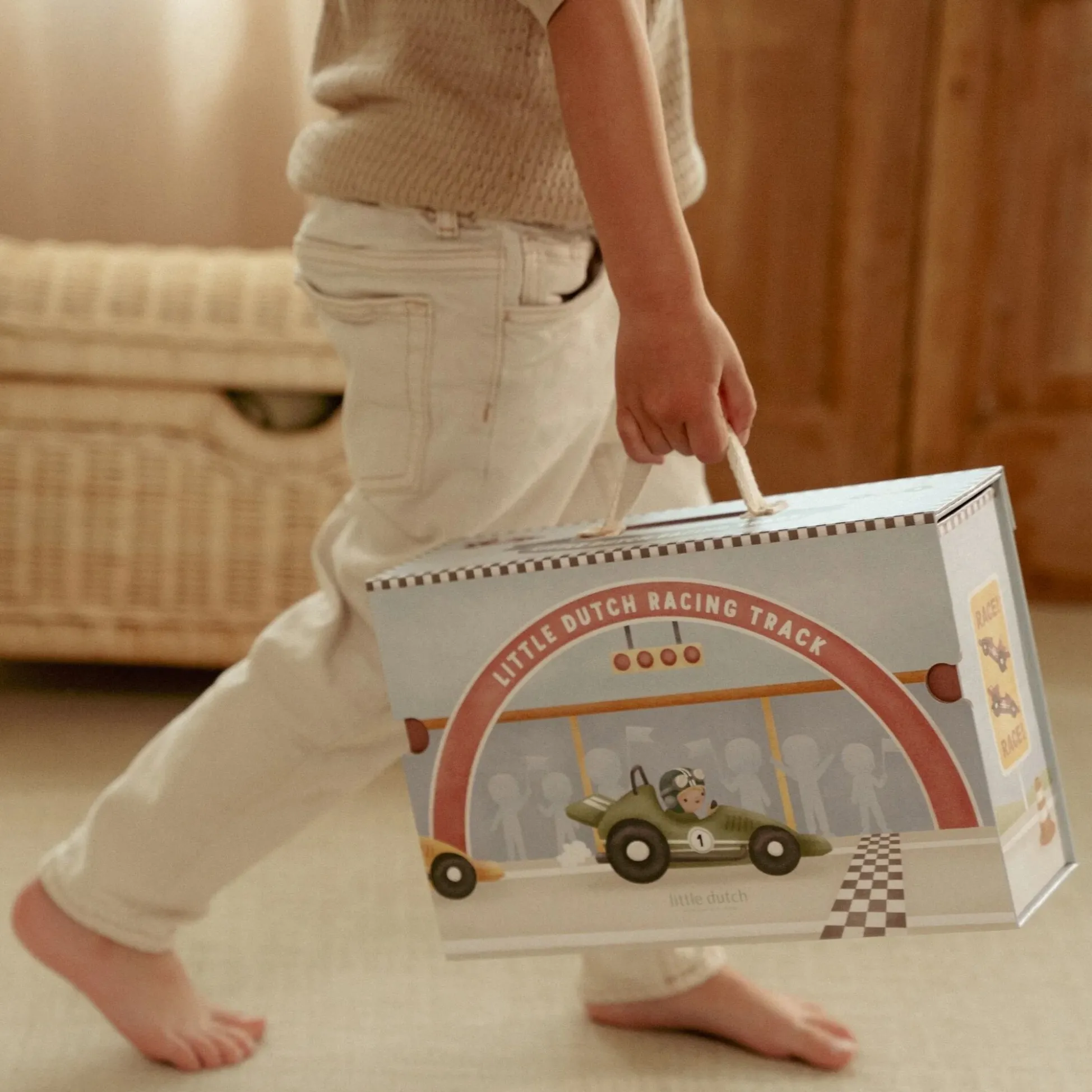 Wooden racetrack in play case – Multicolored – Essentials