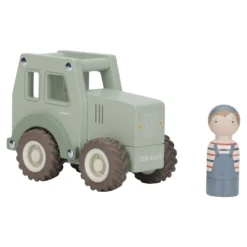 Wooden tractor - Green