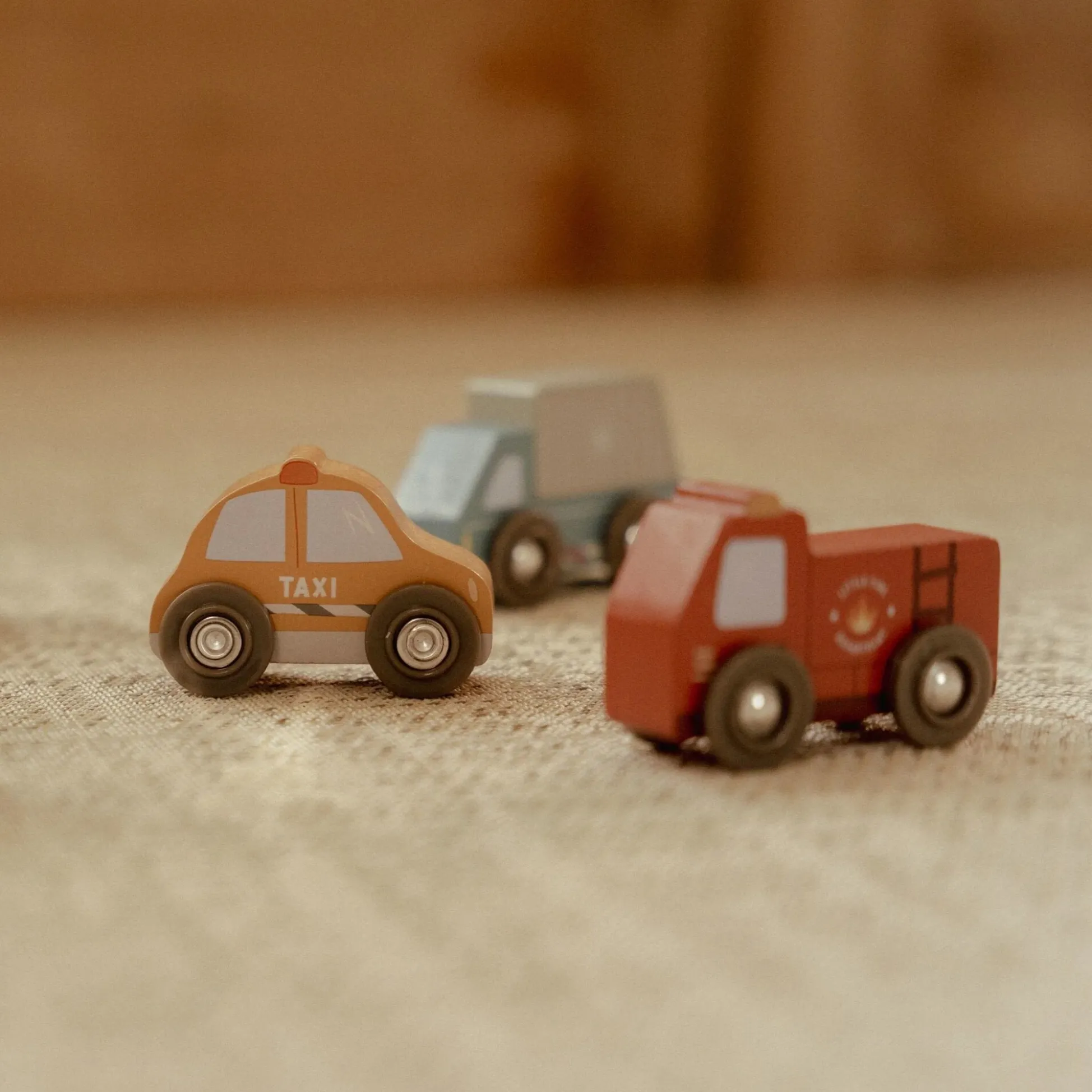 Wooden vehicle set – Multicolored – Essentials